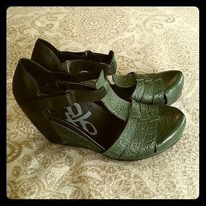 OTBT Ripley T-Strap Wedge